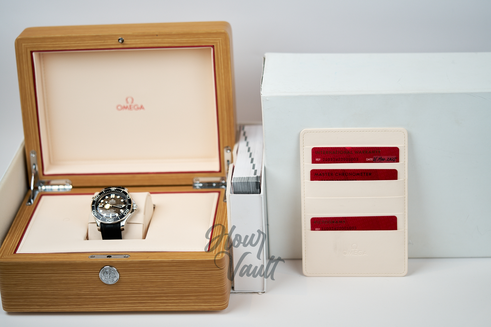 Omega Seamaster Diver 300M - Image 9
