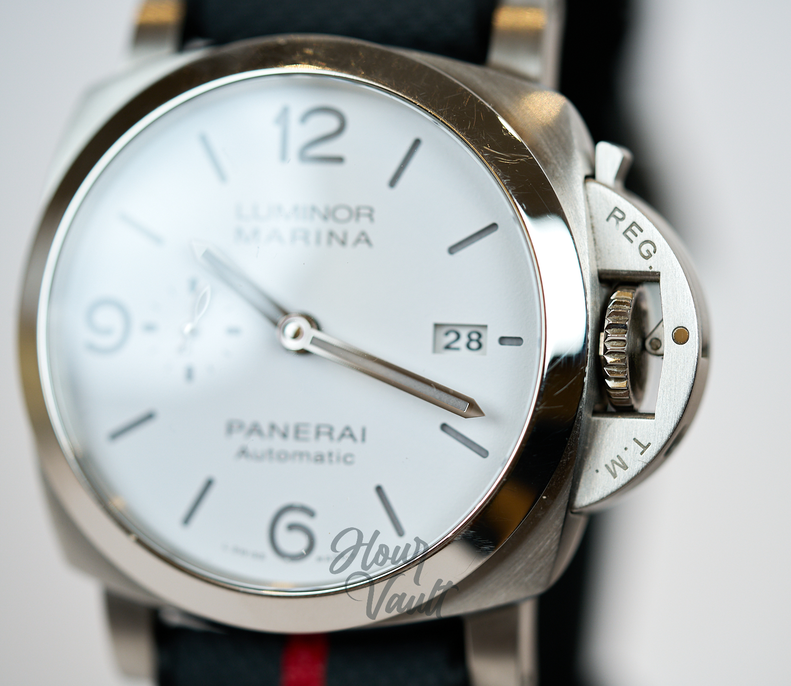 Panerai Luminor Marina White Dial 44mm Sandwich Dial Automatic PAM01314 - Image 4