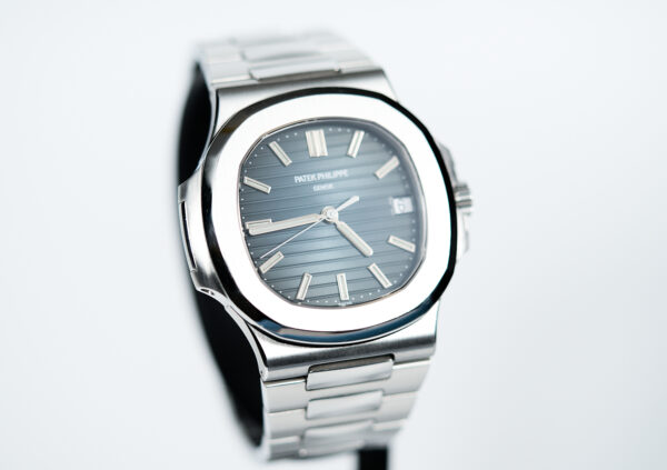 Patek Philippe Nautilus 5800 1A