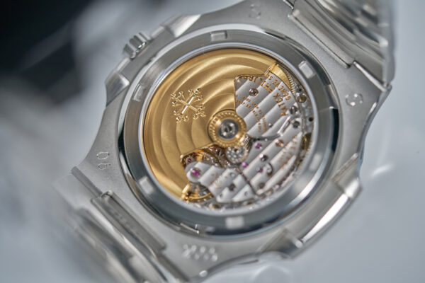 Patek Philippe Nautilus 5800 1A