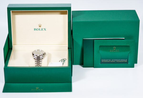 Rolex Date Just 36 "Mint Green" 126234