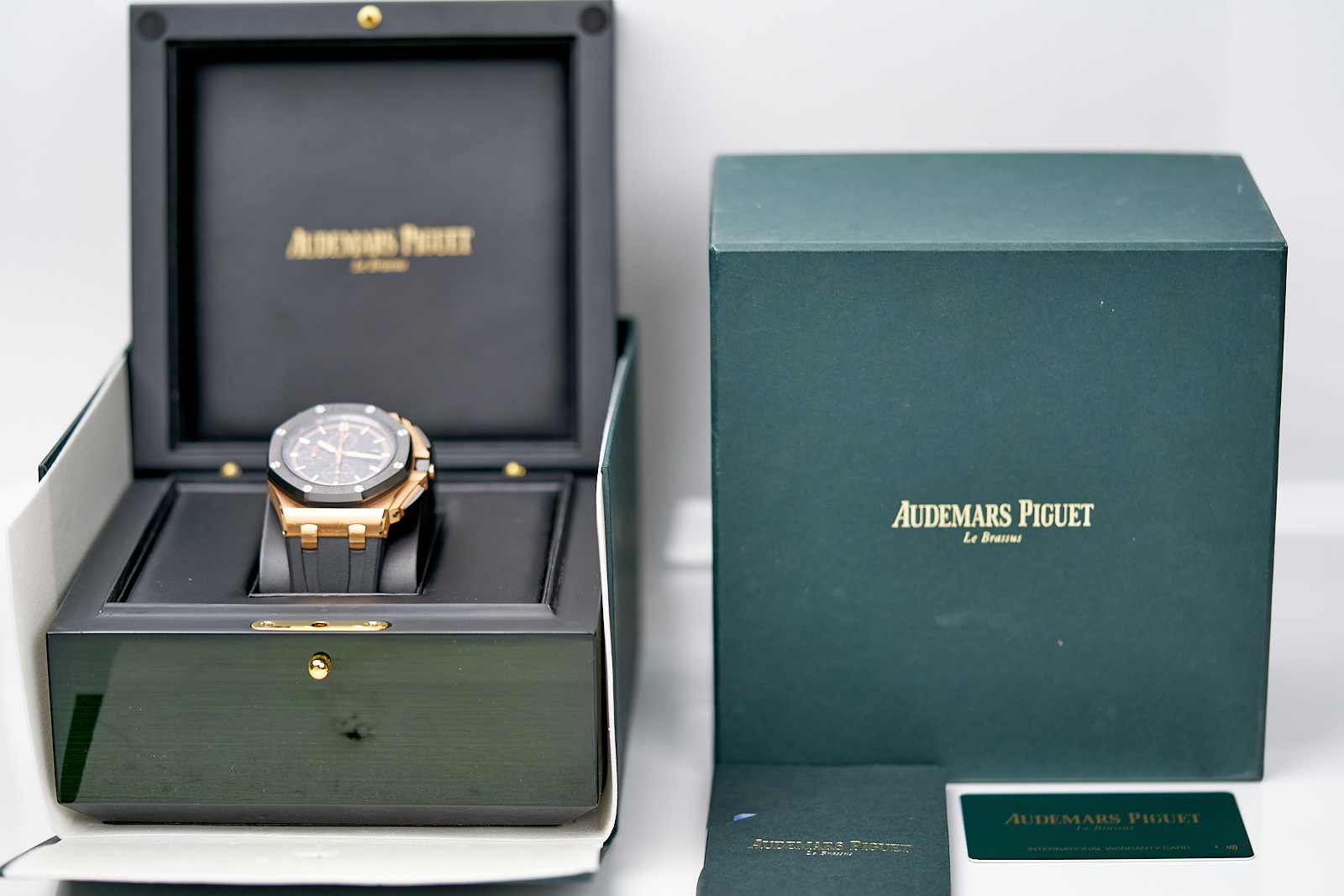 Audemars Piguet Royal Oak Offshore 26401RO - Image 10