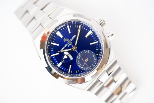 Vacheron Constantin Overseas Dual Time 7920V/210A-B334