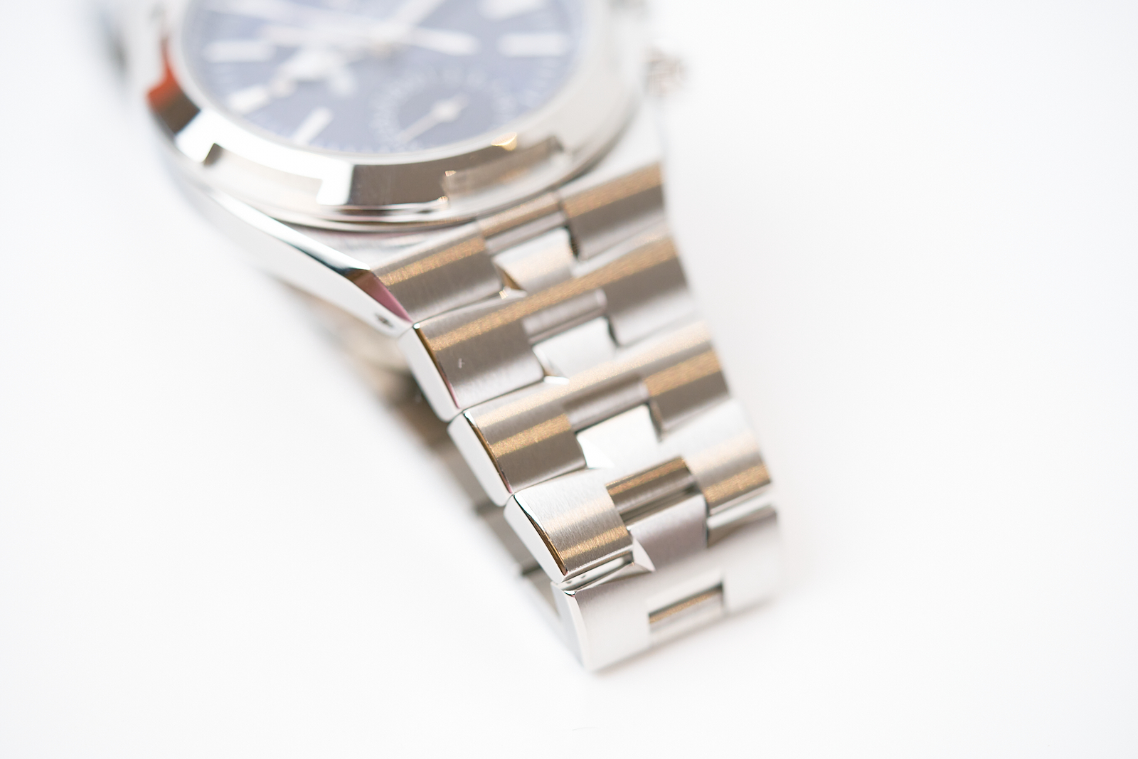 Vacheron Constantin Overseas Dual Time 7920V/210A-B334 - Image 5