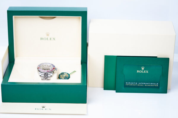 2022 Rolex GMT Master II 126710BLRO 40MM Jubilee "Pepsi"