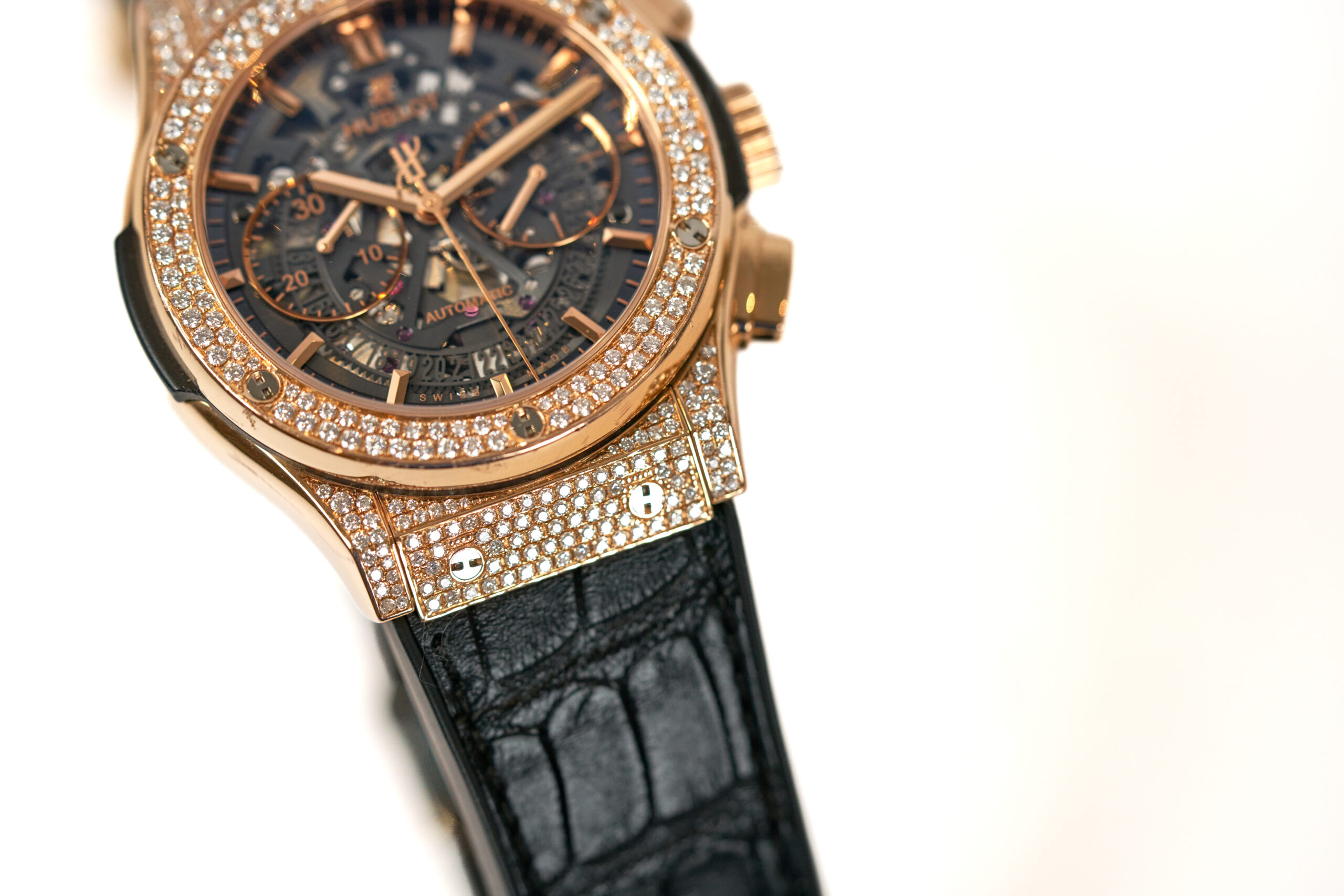Hublot Classic Fusion Aerofusion Chronograph King Gold 45MM - Image 8